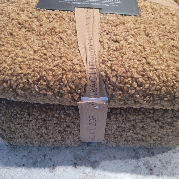 Rachel Zoe Sherpa Cozy PLUSH Full/QUEEN Size Comforter 3 Piece set - Picture 8 of 9